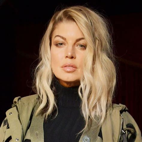 fergie naakt|Fergie mostra foto nua, recebe elogios e todo mundo quer saber。